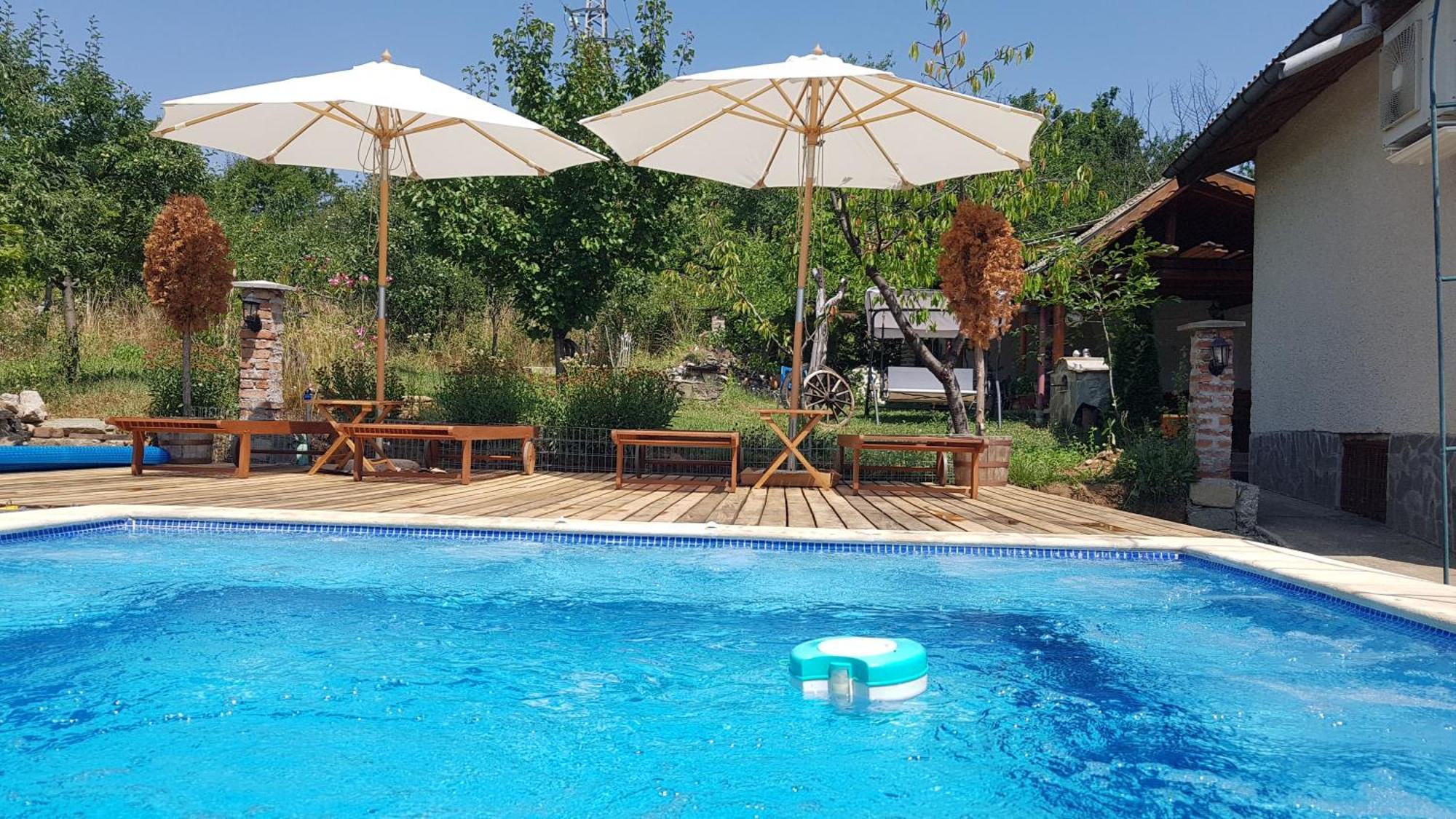 Къща За Гости Каза Роза - Swiss Style Chalet Casa Rosa Guest House Kyustendil Luaran gambar